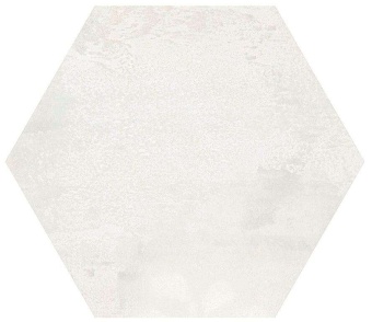 Madelaine White 17.5x17.5