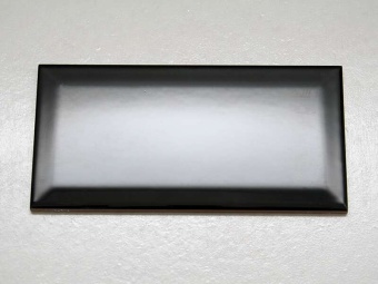 Biselado Negro Brillo (глянцевая) 10x20