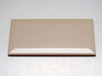 Biselado Beige Brillo 10x20 Dar Ceramics