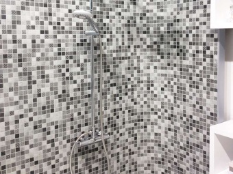 Стеклянная мозаика Graphic Riviere Gris Decor 31.6x31.6 Mosavit