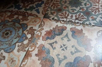 Decor Elba Mix 25x25 (5 рисунков)  (керамогранит)