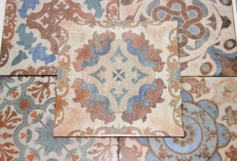 Decor Elba Mix 25x25 (5 рисунков)  (керамогранит)